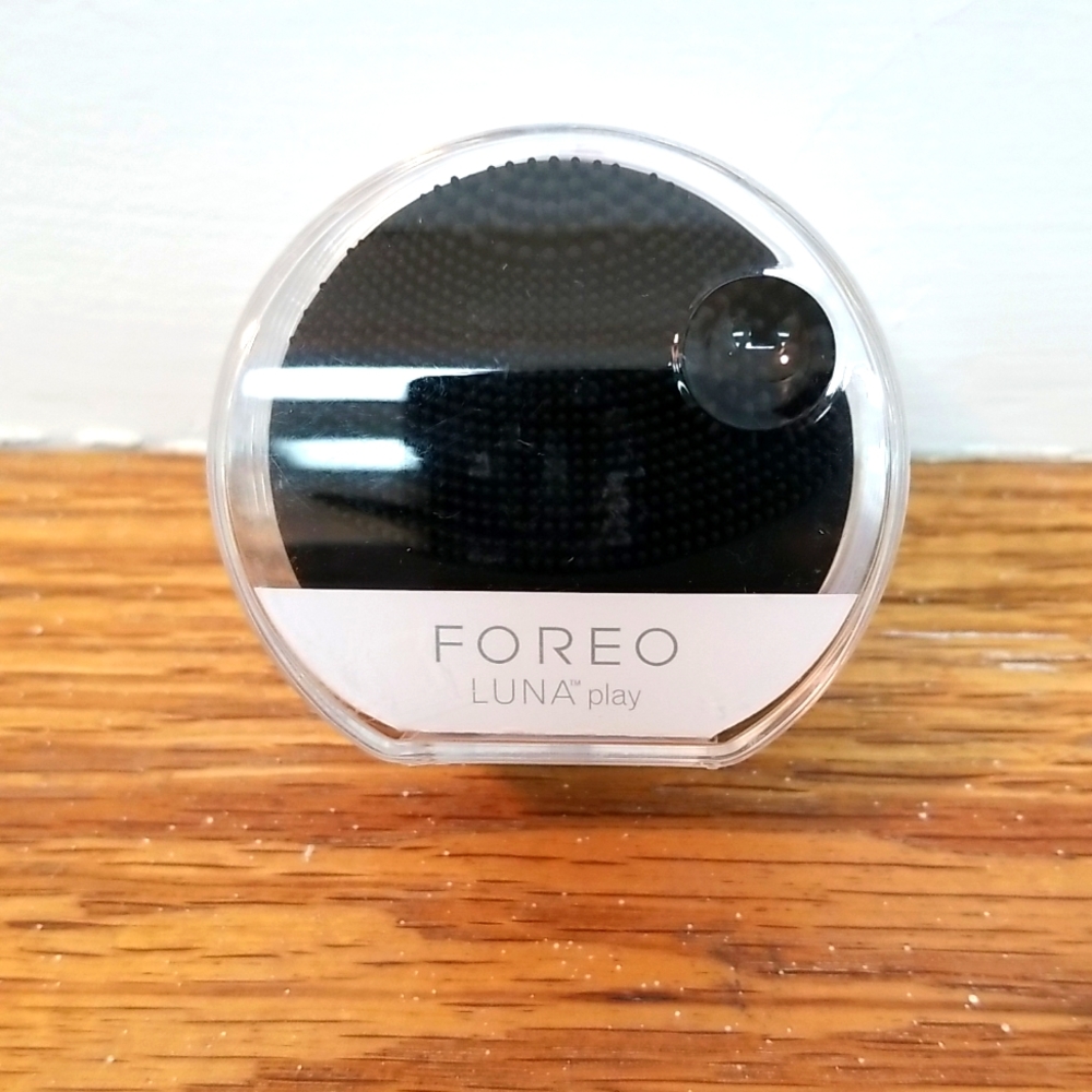 FOREO LUNA PLAY.